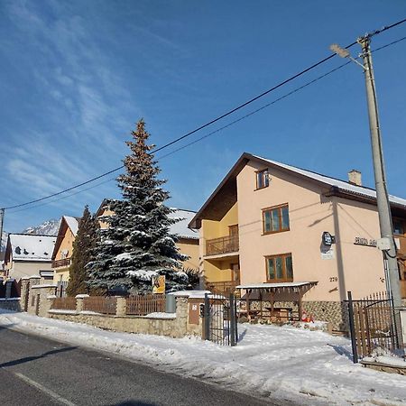 Penzion Alex Nová Lesná エクステリア 写真